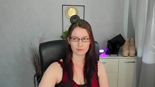 emmaxDelight online show from 07/27/26, 12:23