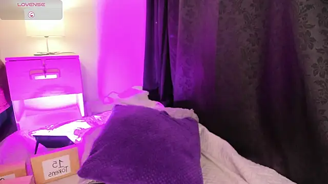 Mia ross16 online show from 01/29/25, 07:11
