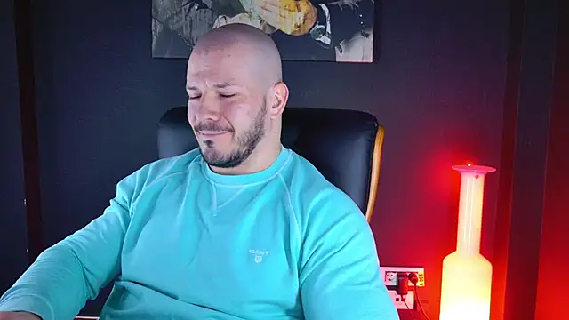AngeloEric online show from 12/03/24, 07:32