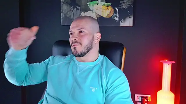 AngeloEric online show from 12/03/24, 12:06
