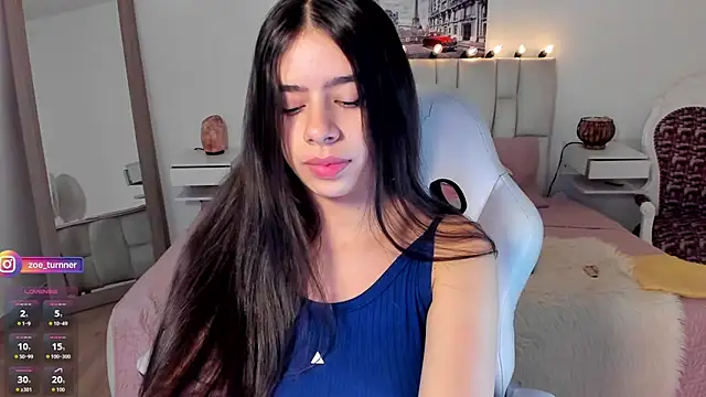 zoe turnner 18 online show from 09/18/25, 11:34