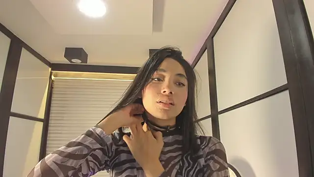 lilithTeen1  online show from 02/11/25, 07:33