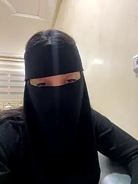 Snapshot of jijijoudia chatting on 09/28/25, 12:49 jijijoudia online show from 09/28/25, 12:49