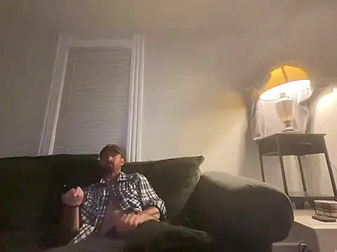 Snapshot of armdy371 chatting on 09/29/25, 12:49 armdy371 online show from 09/29/25, 12:49