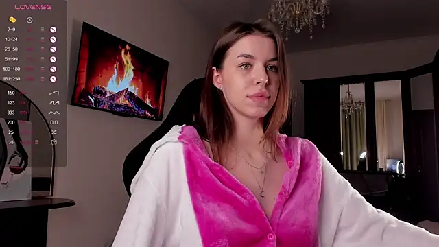 julianymphh online show from 03/01/25, 04:00