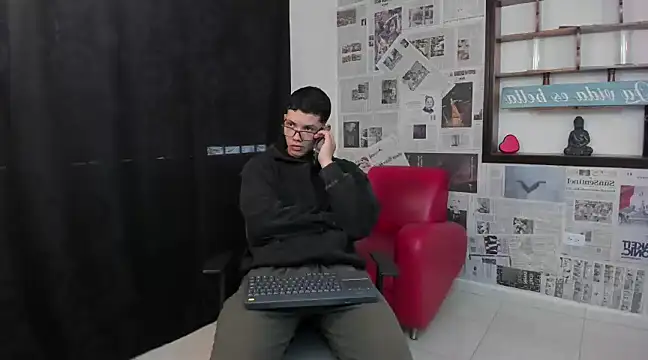 Magic boy20 online show from 01/06/25, 05:06