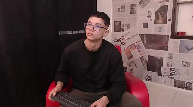 Magic boy20 online show from 01/31/25, 02:07