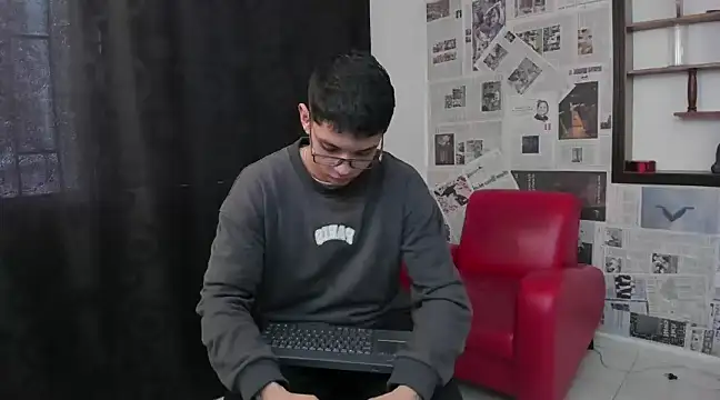 Magic boy20 online show from 02/06/25, 07:29