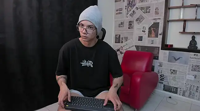 Magic boy20 online show from 02/11/25, 07:38
