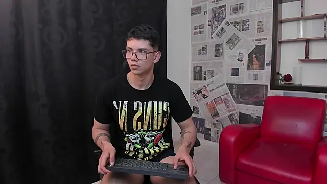 Magic boy20 online show from 02/14/25, 11:31