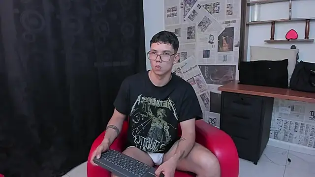 Magic boy20 online show from 03/13/25, 10:43