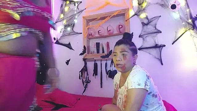 kaylie dakota online show from 11/01/25, 12:23