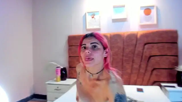 NIKI SANTANA online show from 02/10/25, 04:30