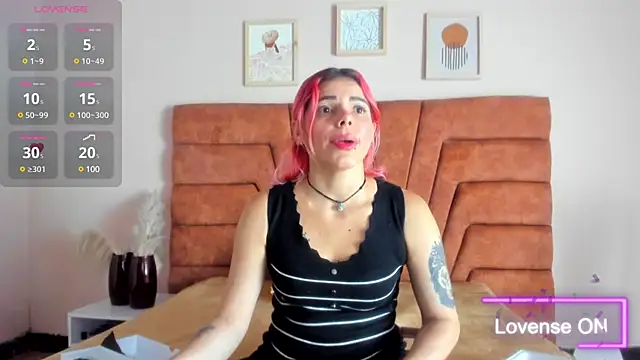 NIKI SANTANA online show from 02/22/25, 03:56
