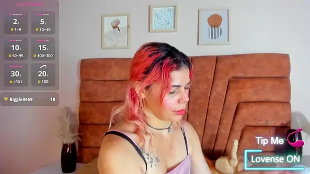 NIKI SANTANA online show from 03/06/25, 03:57