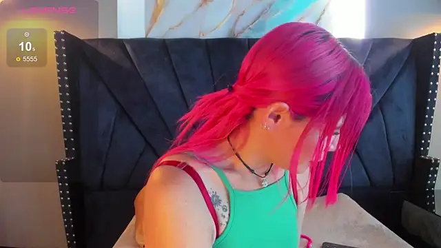 NIKI SANTANA online show from 09/24/25, 03:54