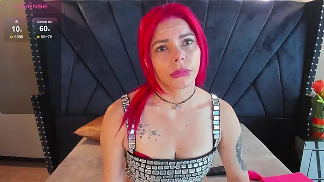 NIKI SANTANA online show from 10/14/25, 03:51