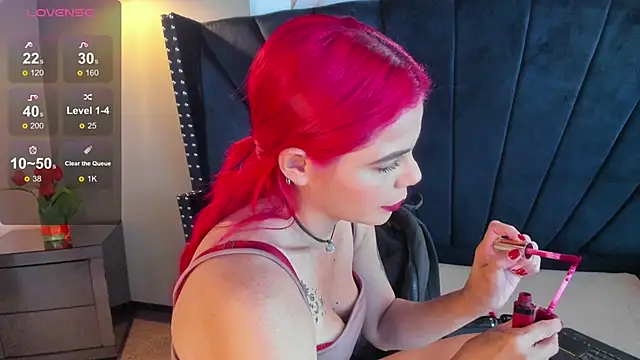 NIKI SANTANA online show from 10/24/25, 03:58