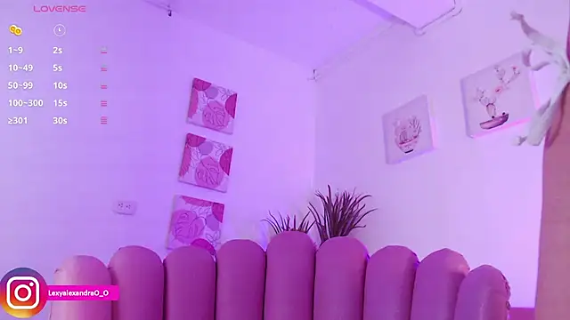 Lexyjoycce online show from 01/25/25, 09:04