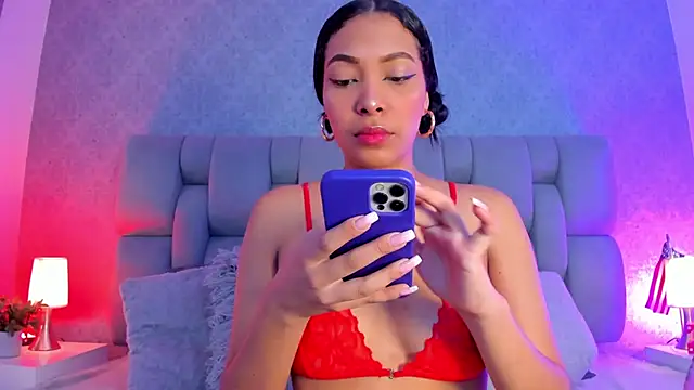 KarolRojas  online show from 03/19/25, 03:30