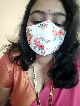 neelu-hoty online show from 12/12/24, 11:50