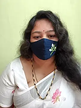 Snapshot of neelu-hoty chatting on 04/17/26, 07:55 neelu-hoty online show from 04/17/26, 07:55