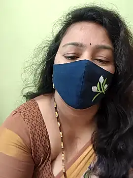 Snapshot of neelu-hoty chatting on 04/28/26, 08:41 neelu-hoty online show from 04/28/26, 08:41