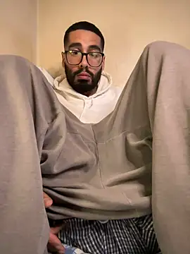 Snapshot of indosmoke chatting on 01/01/25, 05:54 indosmoke online show from 01/01/25, 05:54