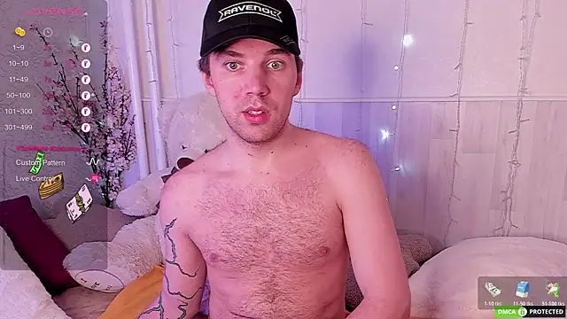 Snapshot of ArthurWhitee chatting on 11/05/25, 08:58 ArthurWhitee online show from 11/05/25, 08:58