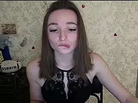  Barbie Kiss  online show from 12/17/24, 06:24