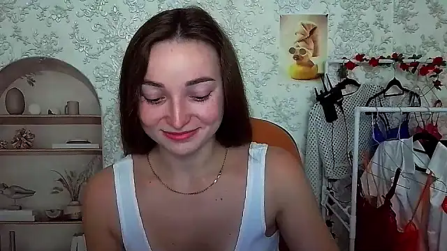 Snapshot of _Barbie_Kiss_ chatting on 10/12/25, 02:16 Barbie Kiss online show from 10/12/25, 02:16