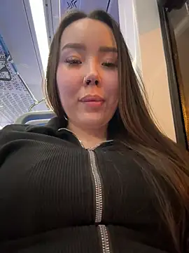 Snapshot of Asian_Asami chatting on 03/04/25, 08:49 Asian Asami online show from 03/04/25, 08:49