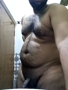 yourdreamman0705 online show from 02/01/25, 11:16
