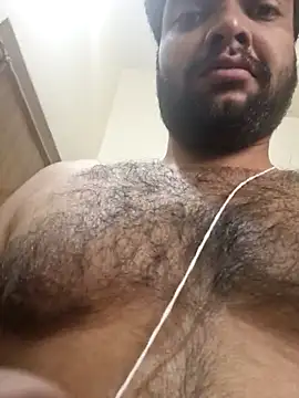 Snapshot of yourdreamman0705 chatting on 09/24/25, 04:05 yourdreamman0705 online show from 09/24/25, 04:05