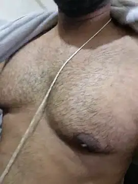 Snapshot of yourdreamman0705 chatting on 11/13/25, 10:25 yourdreamman0705 online show from 11/13/25, 10:25