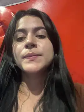 CoralineKam1 online show from 03/04/25, 12:29