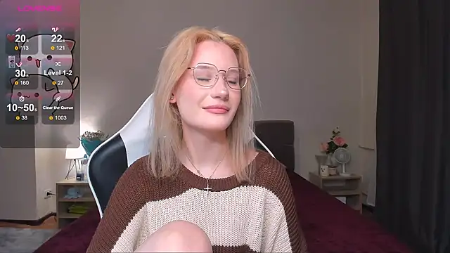 DearLia online show from 12/17/24, 12:56