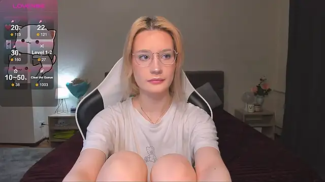 DearLia online show from 01/11/25, 06:33