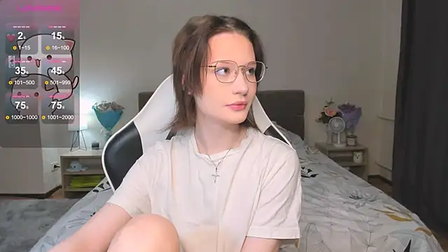 DearLia online show from 02/23/25, 04:46