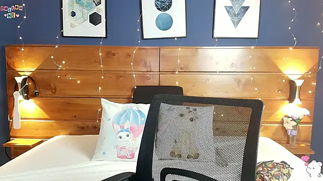 dahiana spark online show from 09/22/25, 08:33