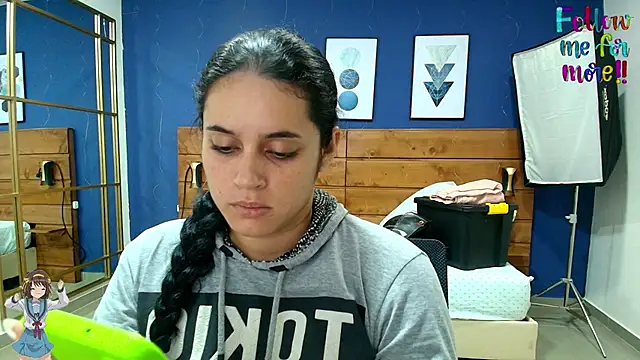 dahiana spark online show from 10/09/25, 08:29