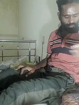 Snapshot of Chocolate_stud10 chatting on 11/01/25, 01:02 Chocolate stud10 online show from 11/01/25, 01:02