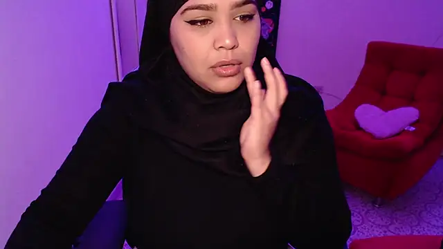 VenussTits97 online show from 12/03/25, 05:00