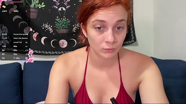 Snapshot of Aria_Fields chatting on 09/29/25, 05:51 Aria Fields online show from 09/29/25, 05:51