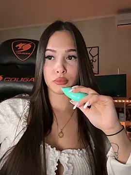 EricaWalls online show from 09/16/25, 07:04