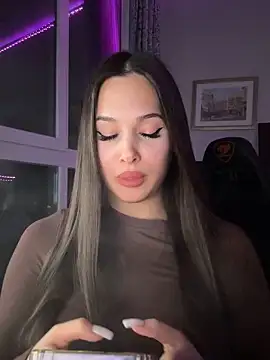 EricaWalls online show from 11/27/25, 10:01