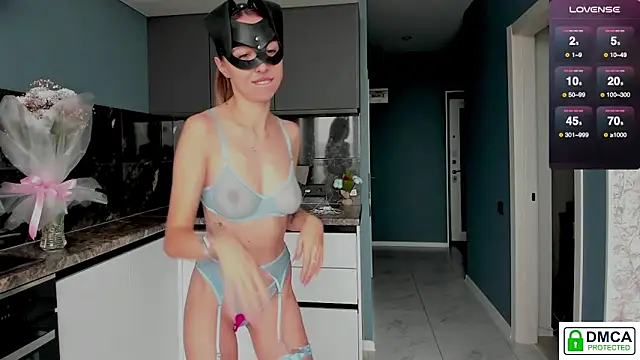 Black  bunny online show from 11/22/25, 06:12