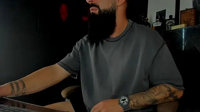 axxelrich  online show from 10/09/25, 05:49