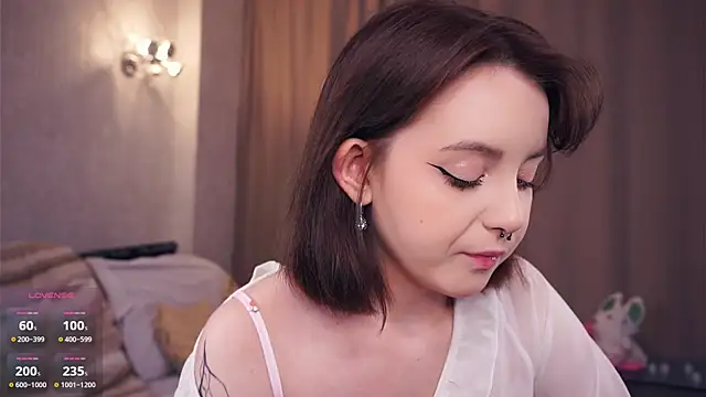 DevonaBucher online show from 09/23/25, 05:32