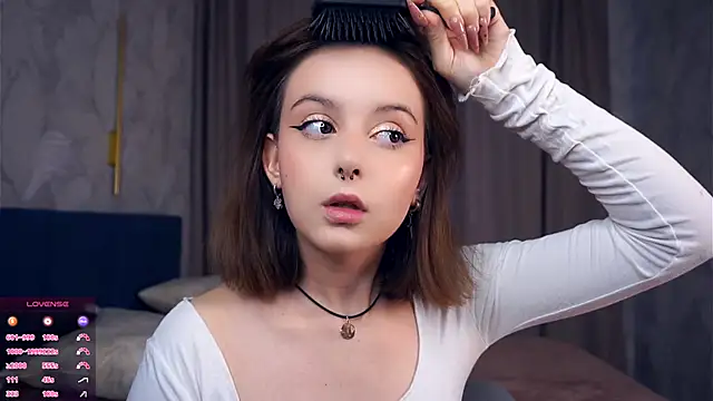 DevonaBucher online show from 10/20/25, 04:57